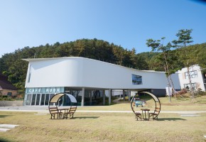뮤지엄호두 대표사진